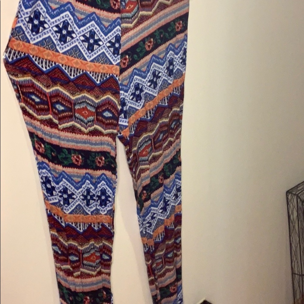 Jumper - Picture 3 of 8